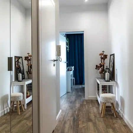 Apartment Panorama - - - Bezplatny Parking *